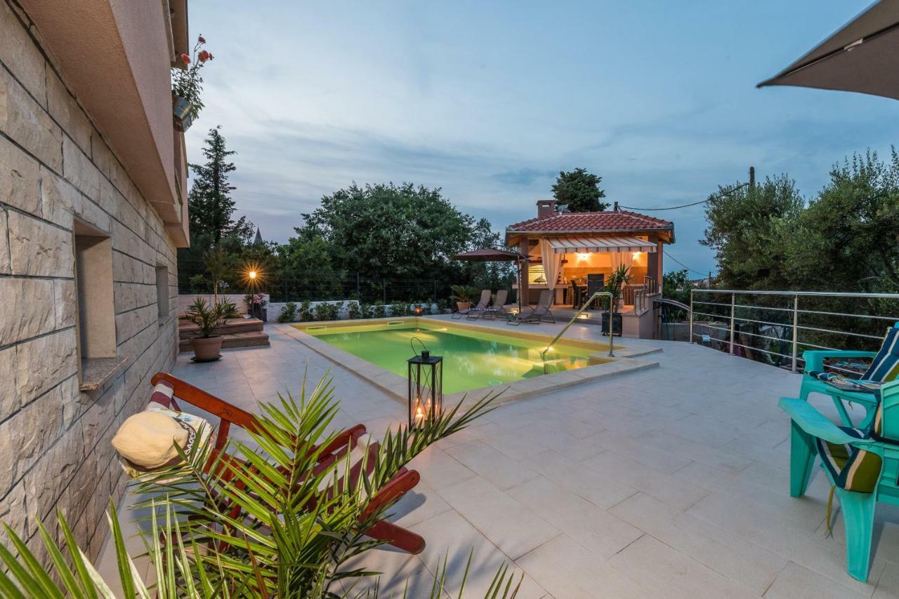 Apartments Jelavic Sutomiscica Екстер'єр фото