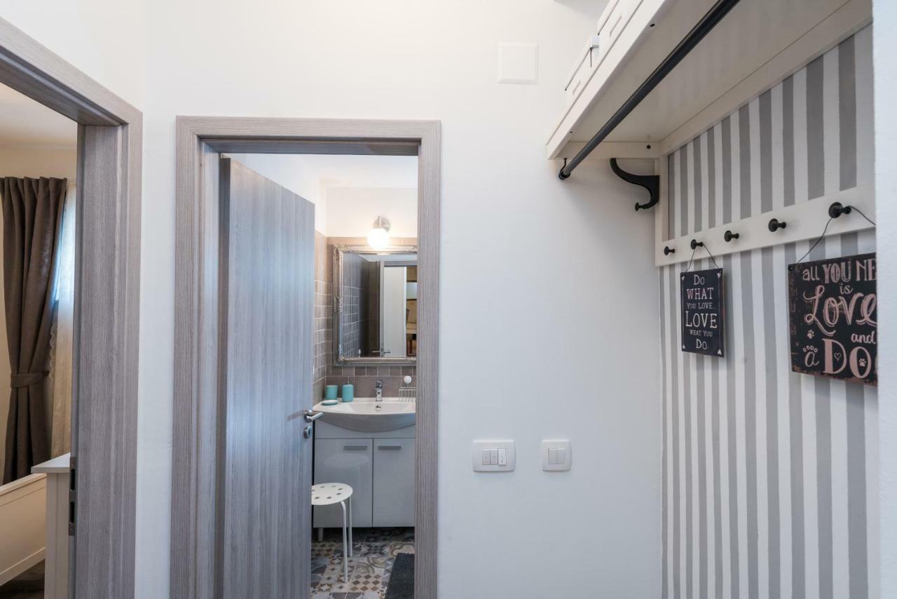 Apartments Jelavic Sutomiscica Екстер'єр фото